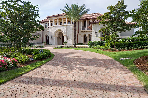 Best Local Driveway Pavers  in Heritage Village, CT